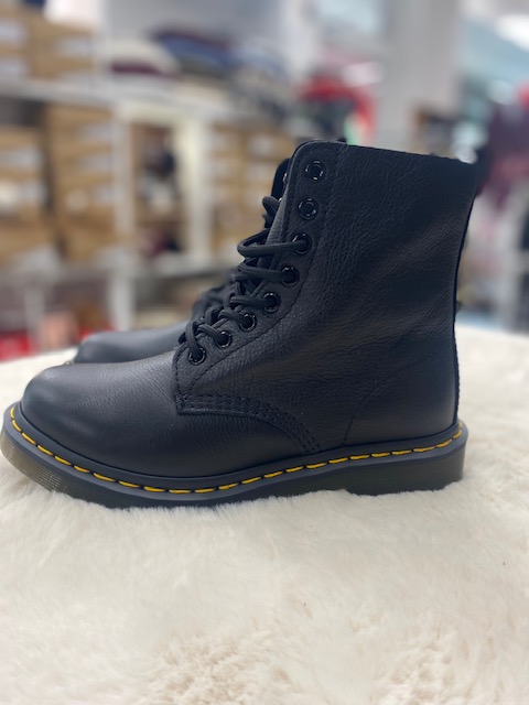 Dr. Martens 1460 Pascal